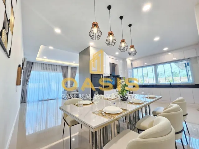 Only 1 Unit Left ! Corner Plot Home in Pattaya