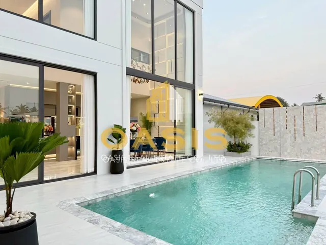 Luxury Modern Pool Villa – Ready to Move In | Fully Furnished