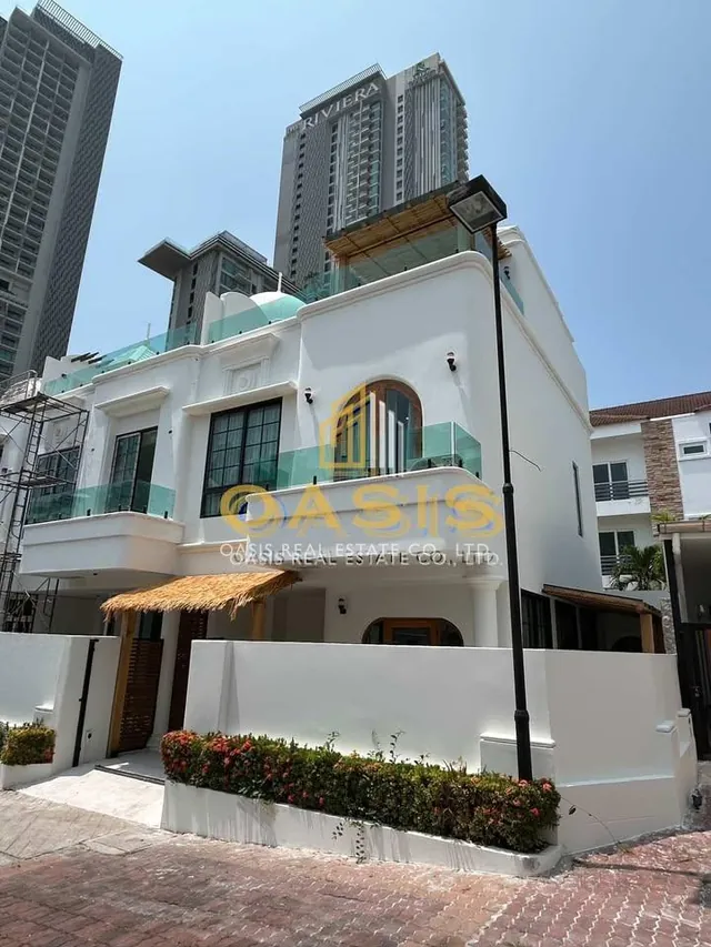 Wongamat Beach House for Rent
