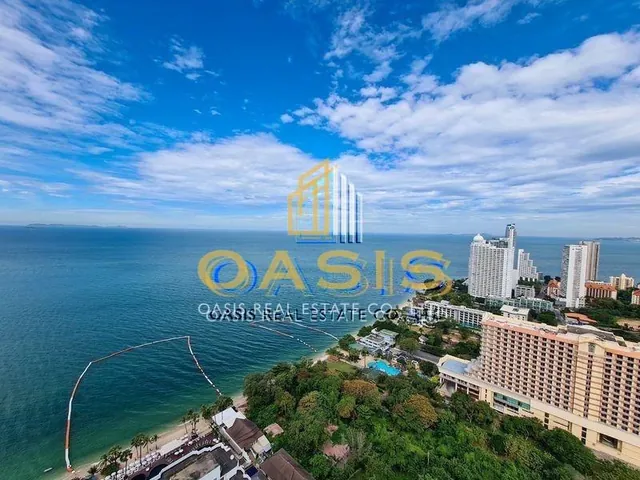 North Point Wongamat Beach Exceptional Duplex for Sale