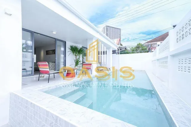 Modern Pool Villa in Naklua Area