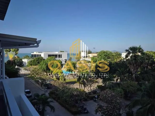 Luxury Beachfront Townhome Dongtan Beach for sale