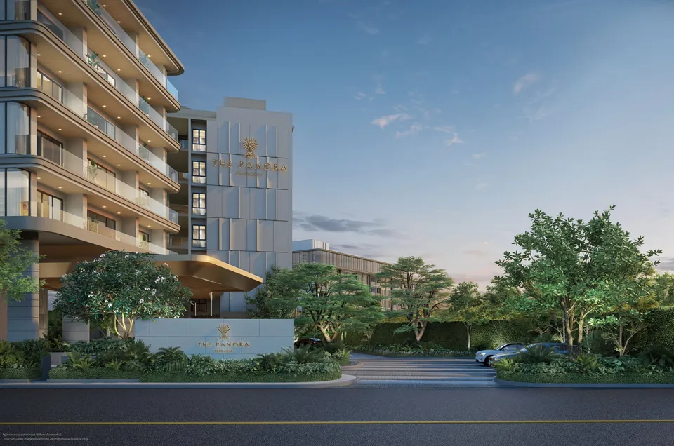 Arrival drive and lobby approach