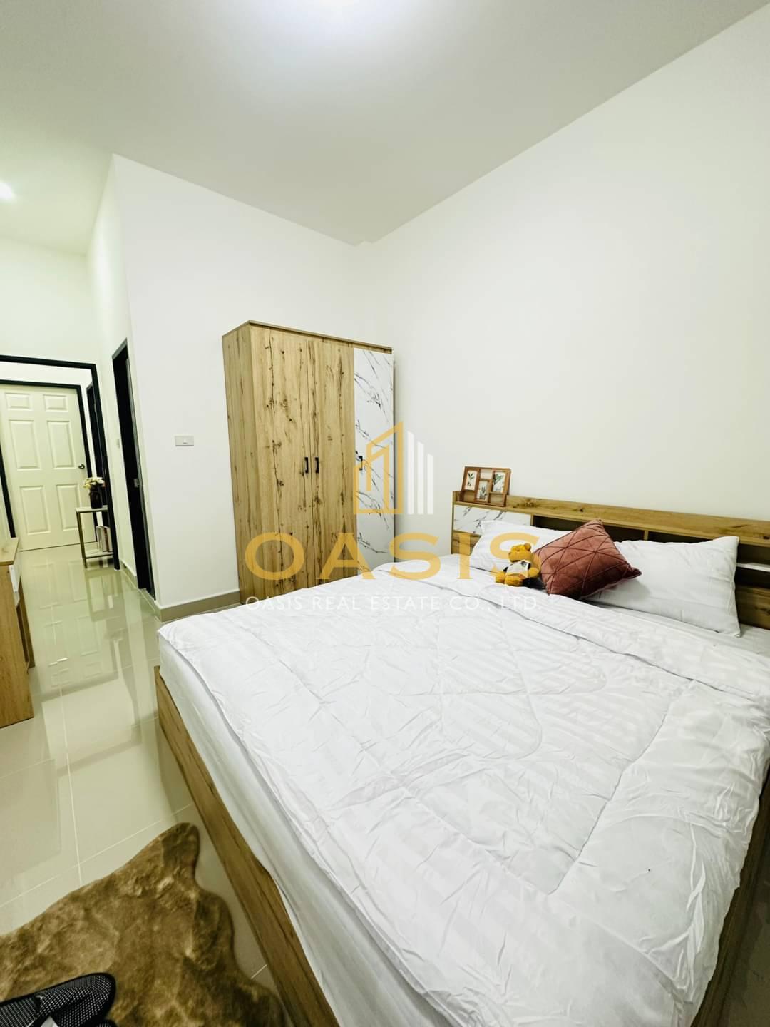 Good price for new townhouse near Sukhumvit Pattaya