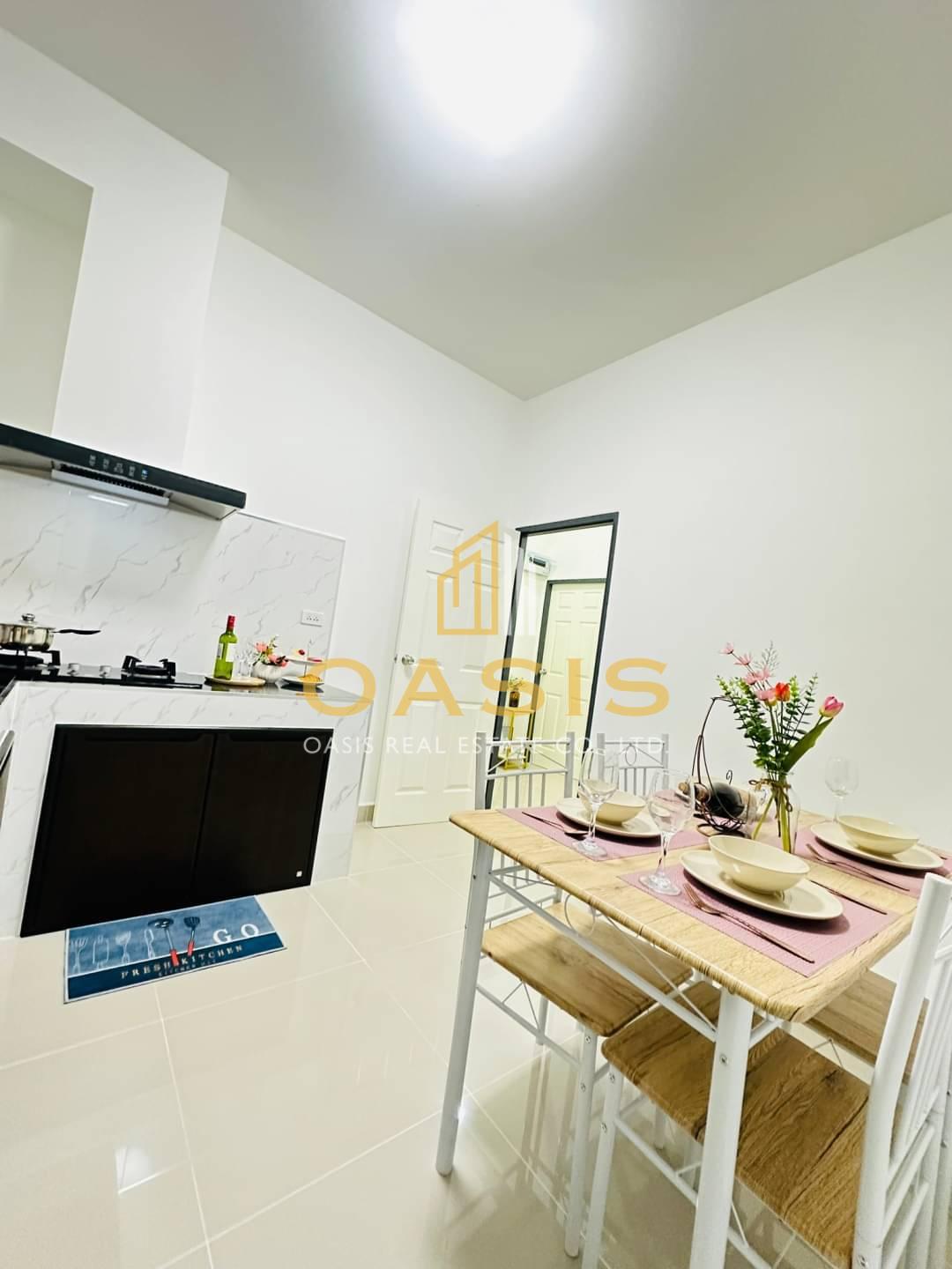 Good price for new townhouse near Sukhumvit Pattaya