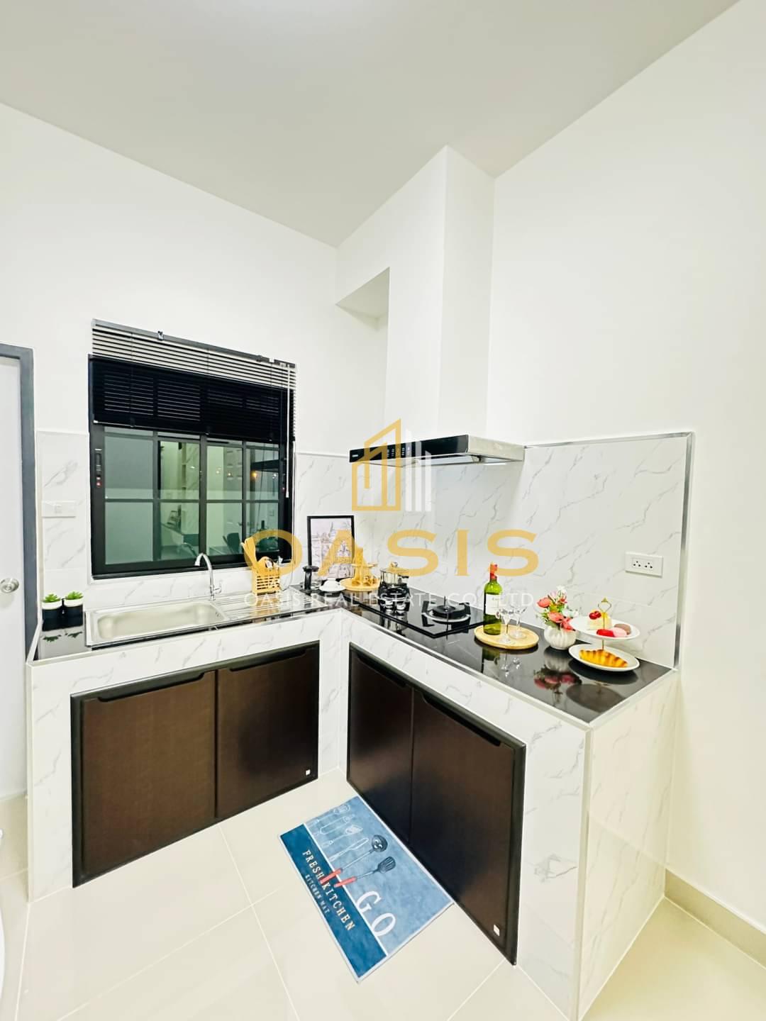 Good price for new townhouse near Sukhumvit Pattaya