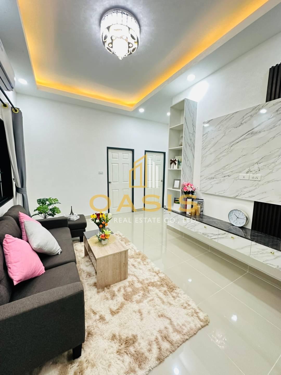 Good price for new townhouse near Sukhumvit Pattaya