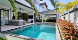 Great value for a luxurious pool villa that comes with a beautiful and expensive look