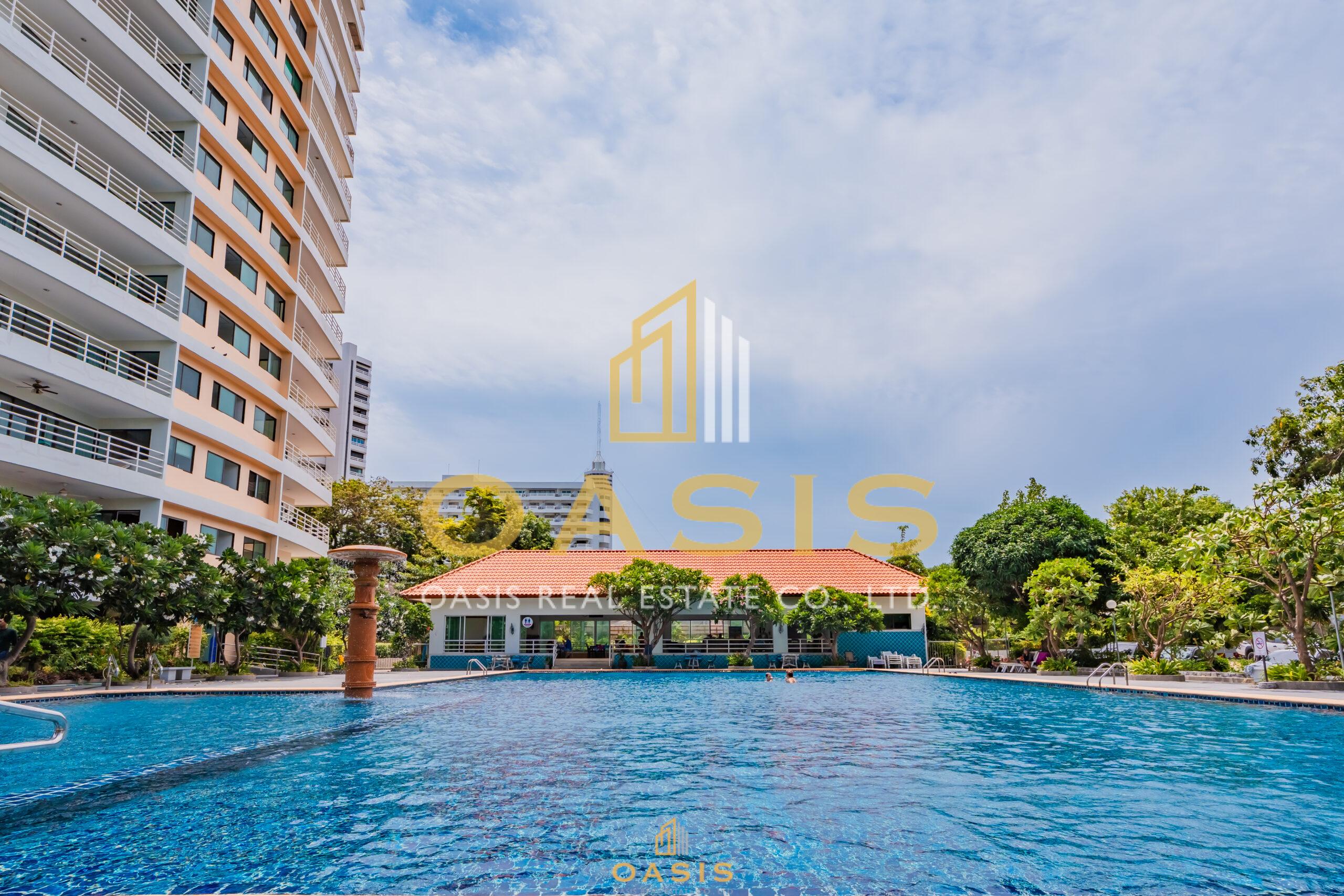 Modern 2 bed in View Talay 5c right at the beach with breathtaking sea views