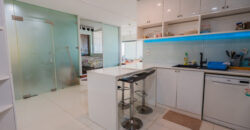 Modern 2 bed in View Talay 5c right at the beach with breathtaking sea views