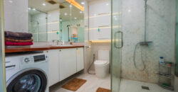 Modern 2 bed in View Talay 5c right at the beach with breathtaking sea views