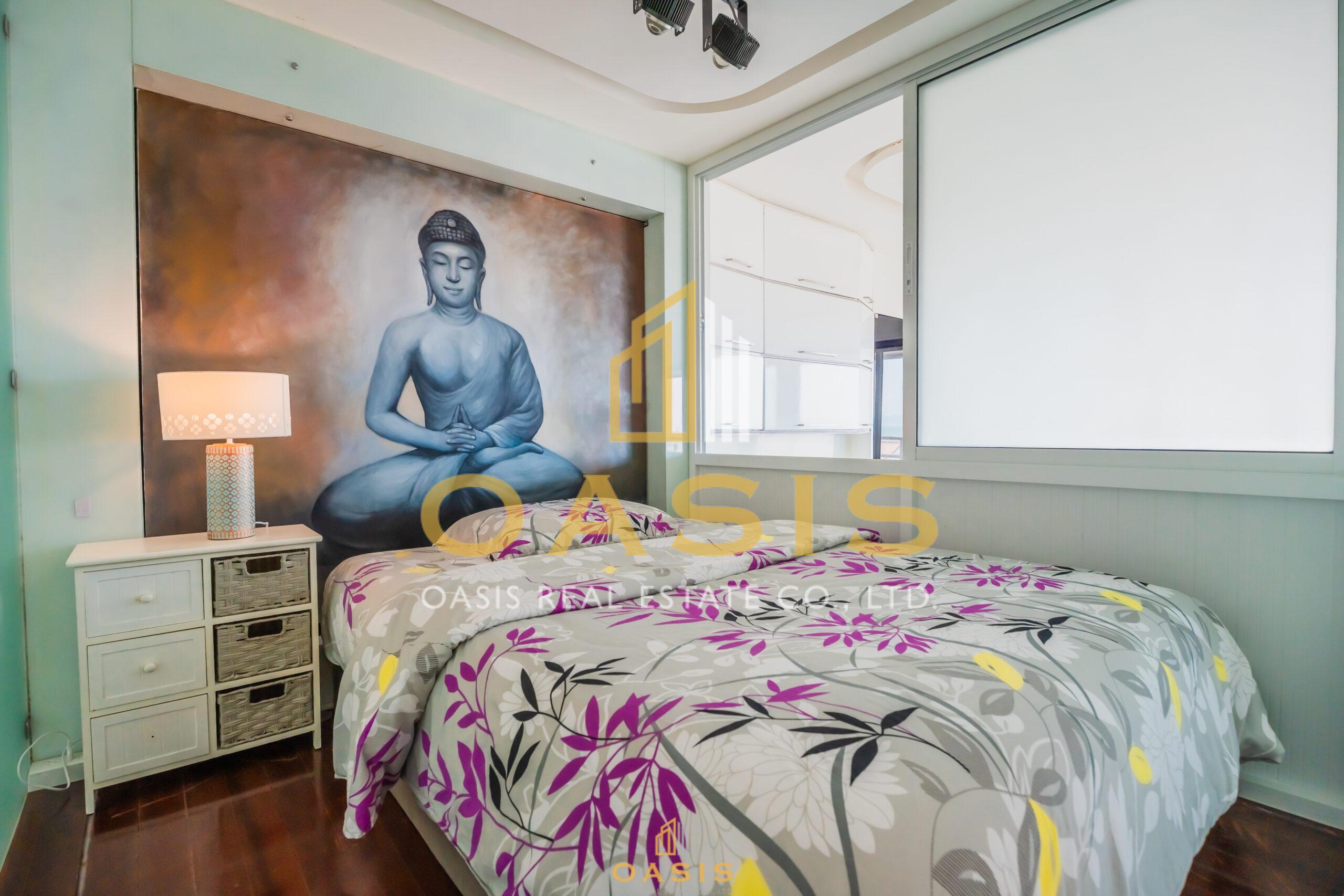 Modern 2 bed in View Talay 5c right at the beach with breathtaking sea views