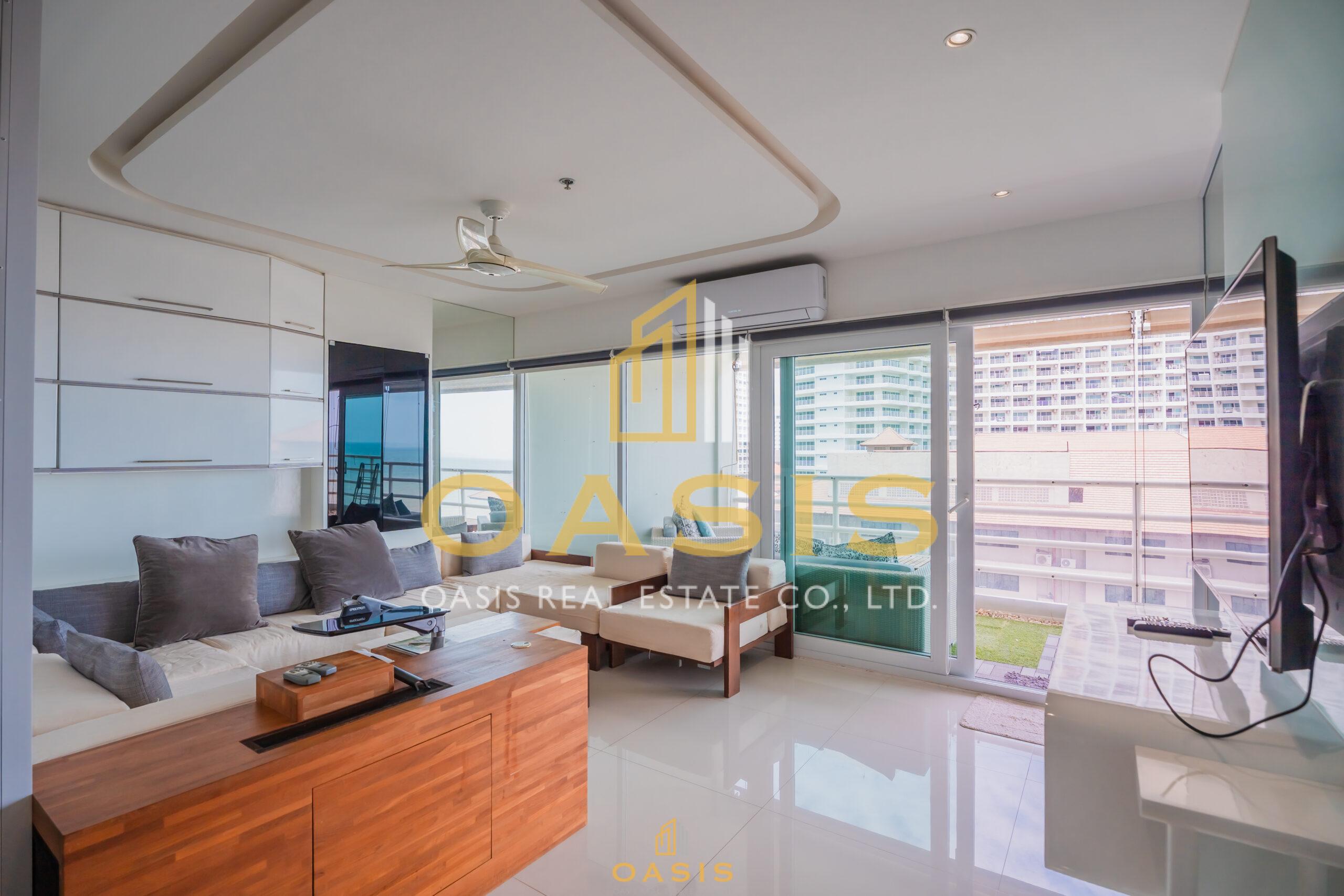 Modern 2 bed in View Talay 5c right at the beach with breathtaking sea views