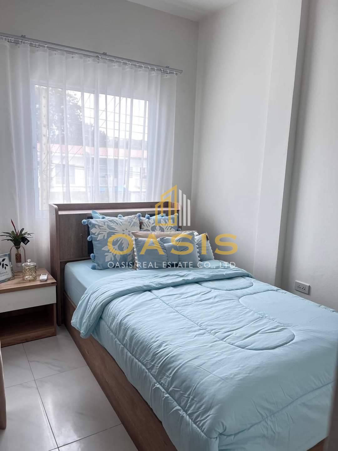 Good price for a modern townhouse, ready to move in…