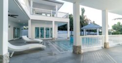 Mountain Views and partial Sea views