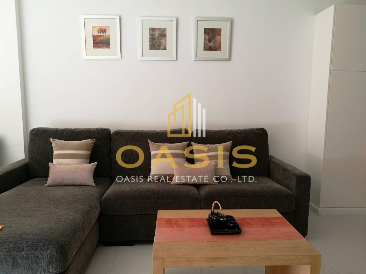 Northpoint ,Discover your dream home in a condo that combines luxury with stunning views !!