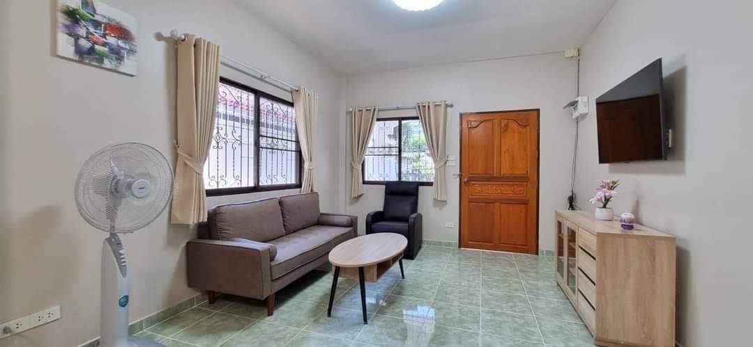Beautiful  house with a hot price that comes with a spacious living area