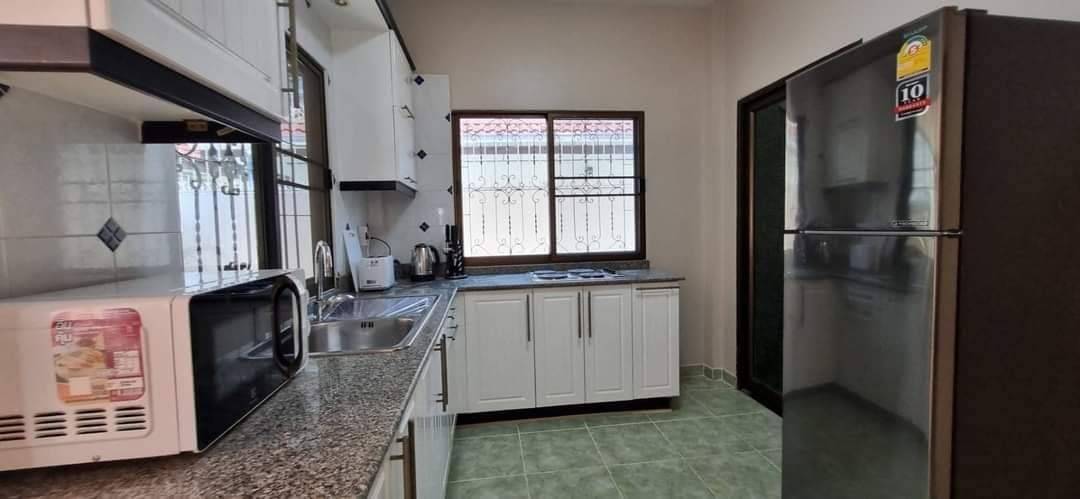 Beautiful  house with a hot price that comes with a spacious living area