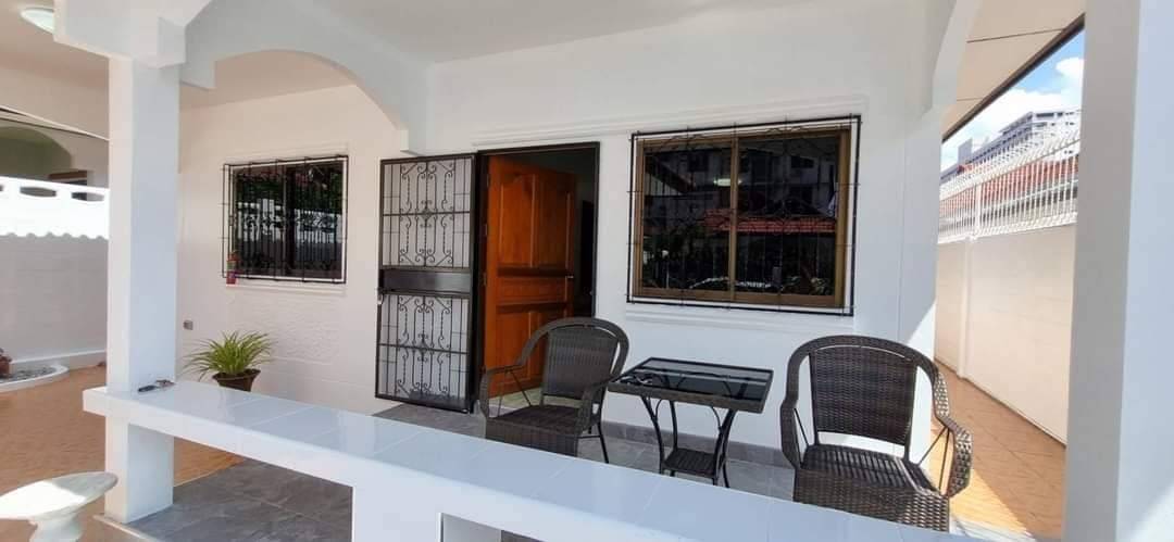 Beautiful  house with a hot price that comes with a spacious living area