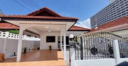 Beautiful  house with a hot price that comes with a spacious living area