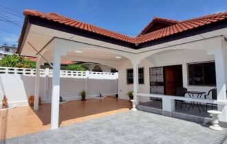 Beautiful  house with a hot price that comes with a spacious living area Beautiful  house with a hot price that comes with a spacious living area