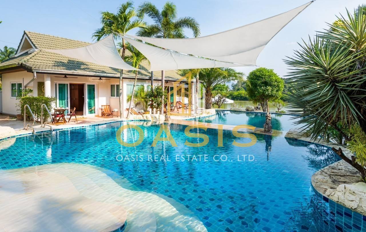 ! Super hot deal ! One of a kind luxury resort in Phoenix Golf Club