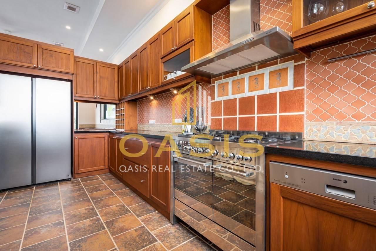 ! Super hot deal ! One of a kind luxury resort in Phoenix Golf Club