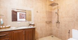 ! Super hot deal ! One of a kind luxury resort in Phoenix Golf Club