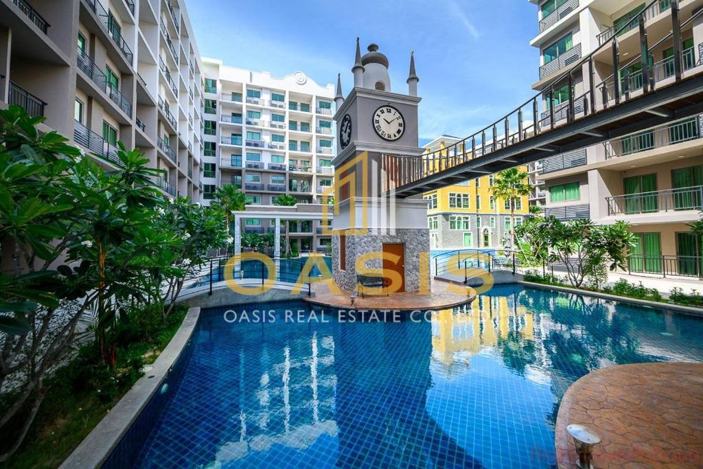 Arcadia Beach Continental – Condo for Sale