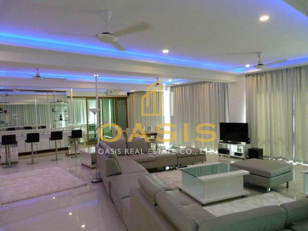 Luxury Penthouse with Stunning Sea Views in Pratumnak – For Sale