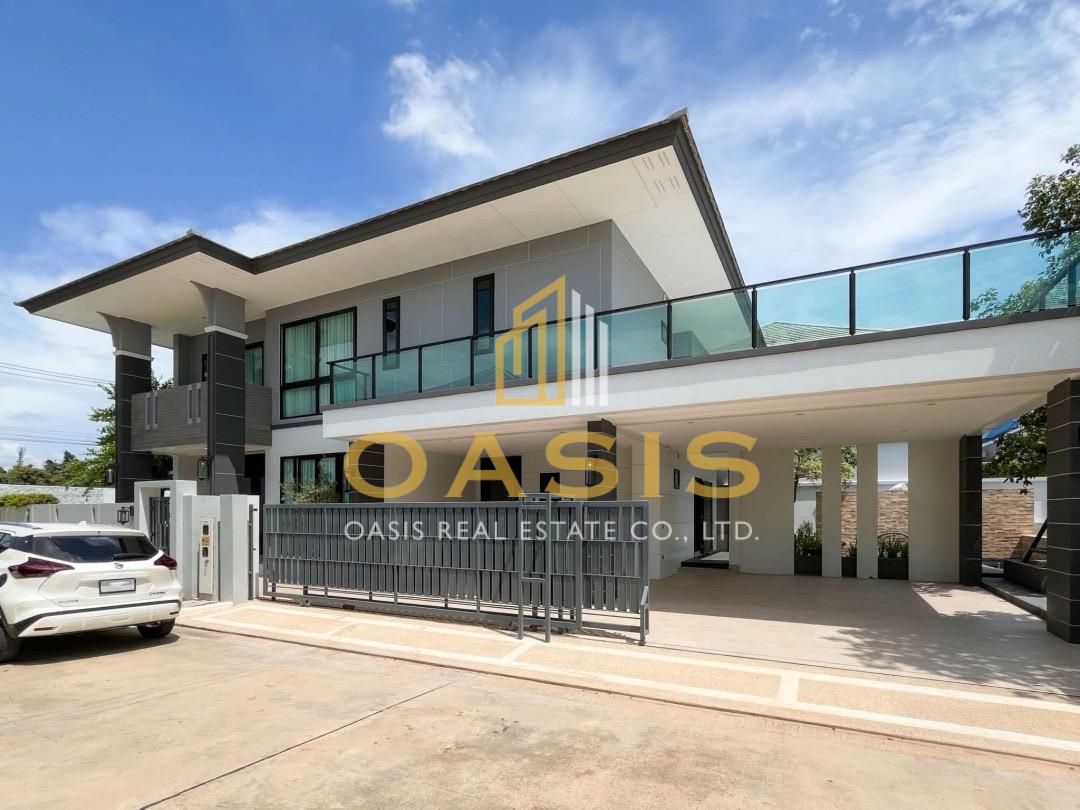 Beautiful luxury Corner Plot Pool Villa in the prestige Pattaya Prime Village