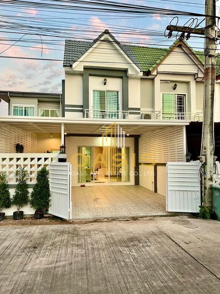 Corner Unit Townhome in Pronthep 7 – Move-In Ready!