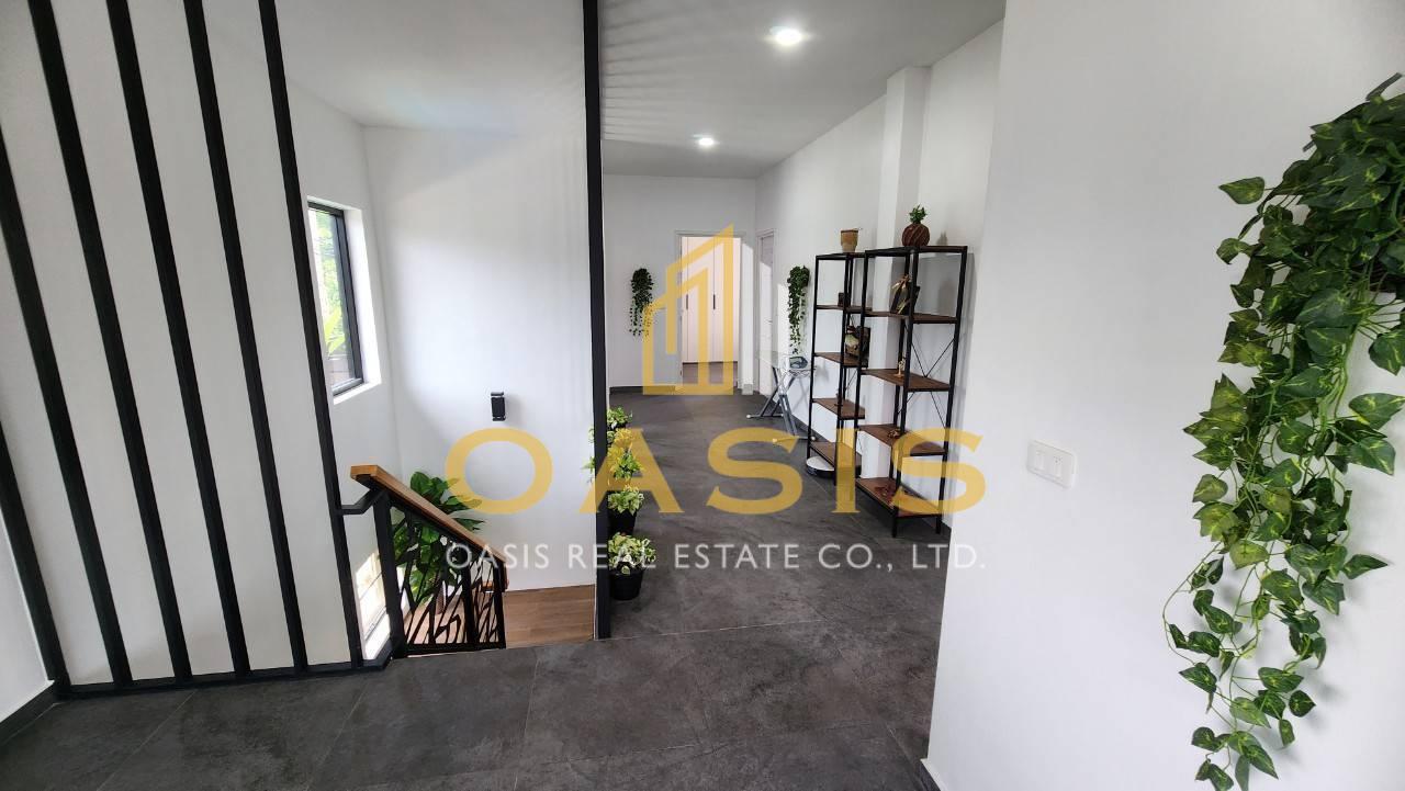 Bargain!!! Brand new Pool Villa in Na Jomtien strongly discounted