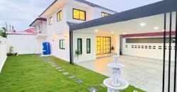Fully Renovated 2-Story Single House for Sale in Pattaya Fully Renovated 2-Story Single House for Sale in Pattaya