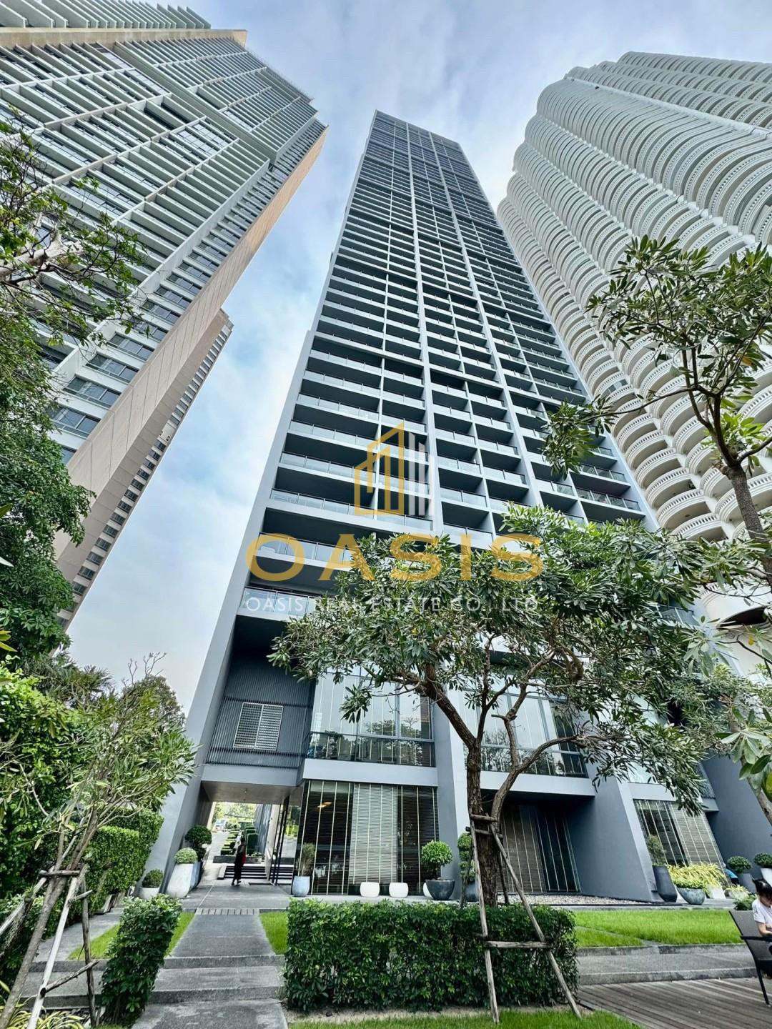  ZIRE Wongamat – Beachfront Luxury Living Awaits You!