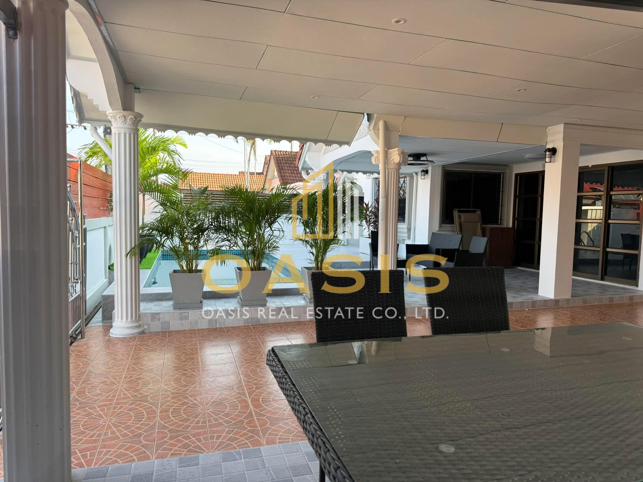 Luxury pool villa with a private swimming pool at Wantana village