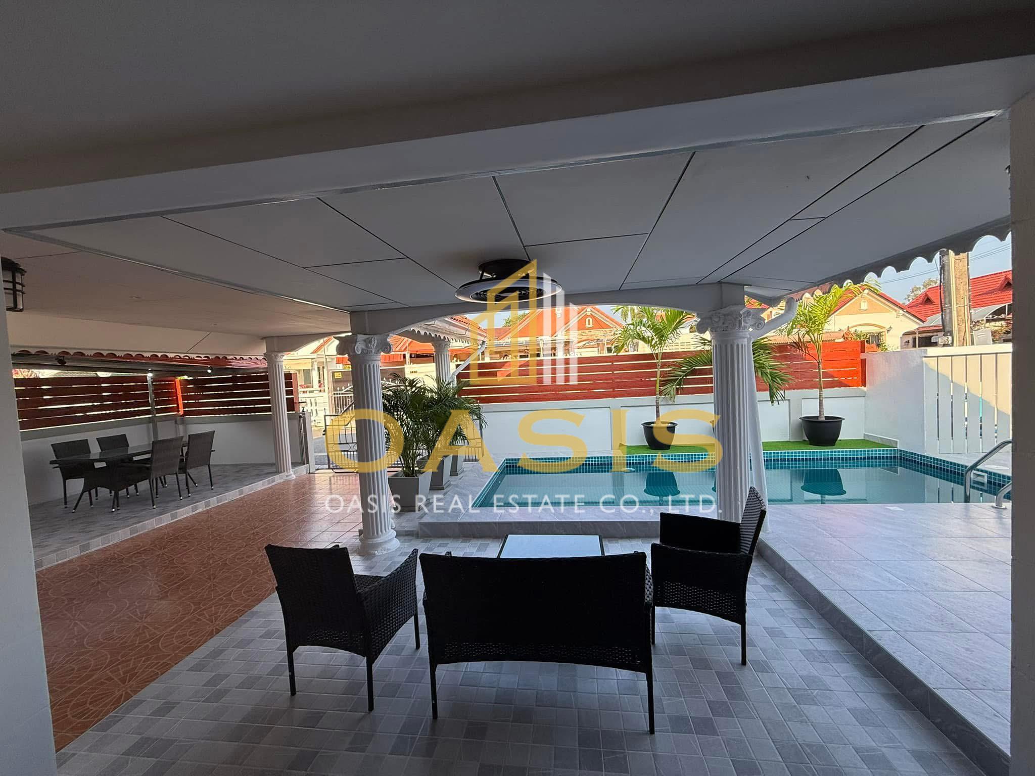 Luxury pool villa with a private swimming pool at Wantana village