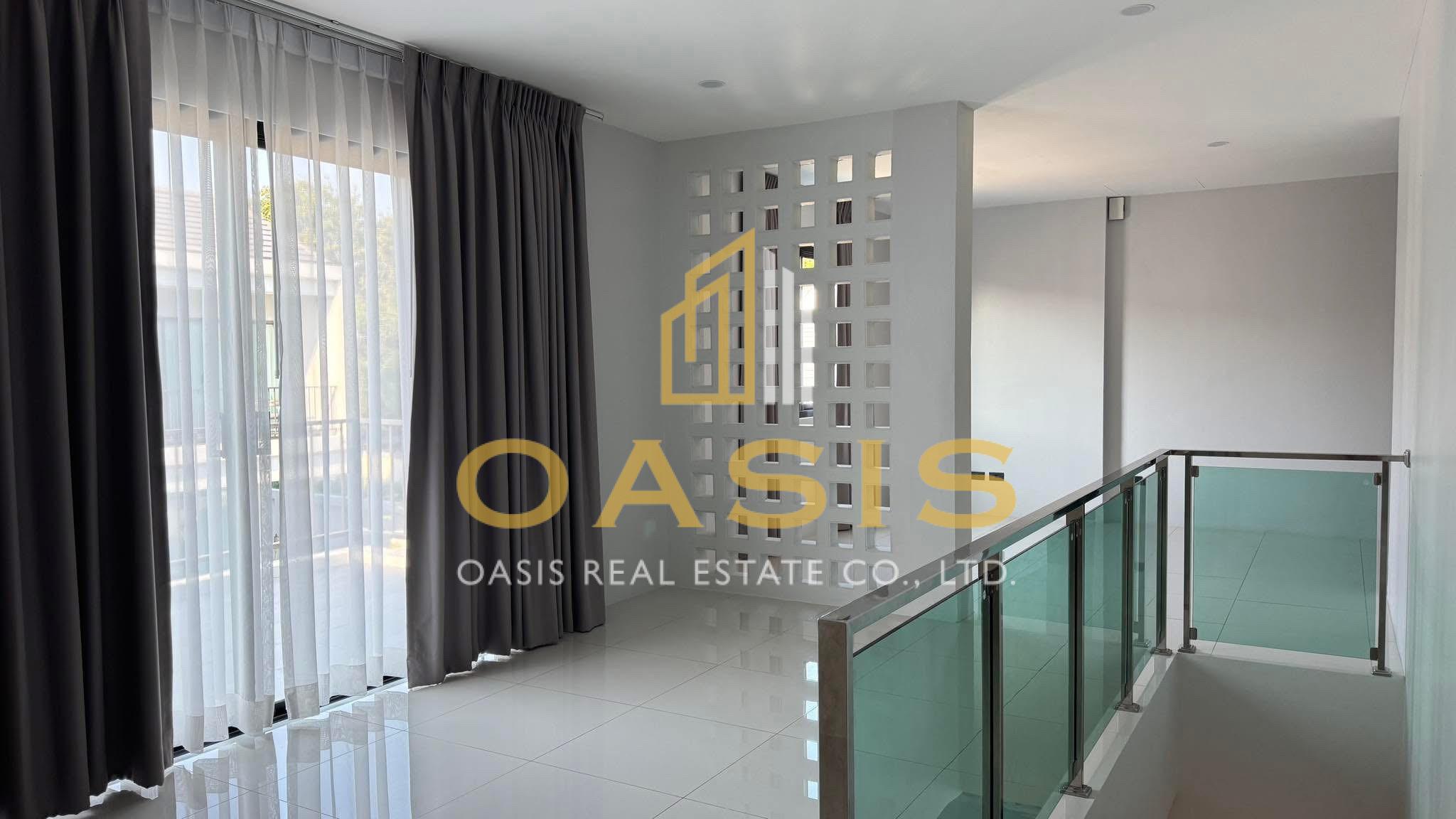 Hivery Pool Villa – 2-Story Home for Rent