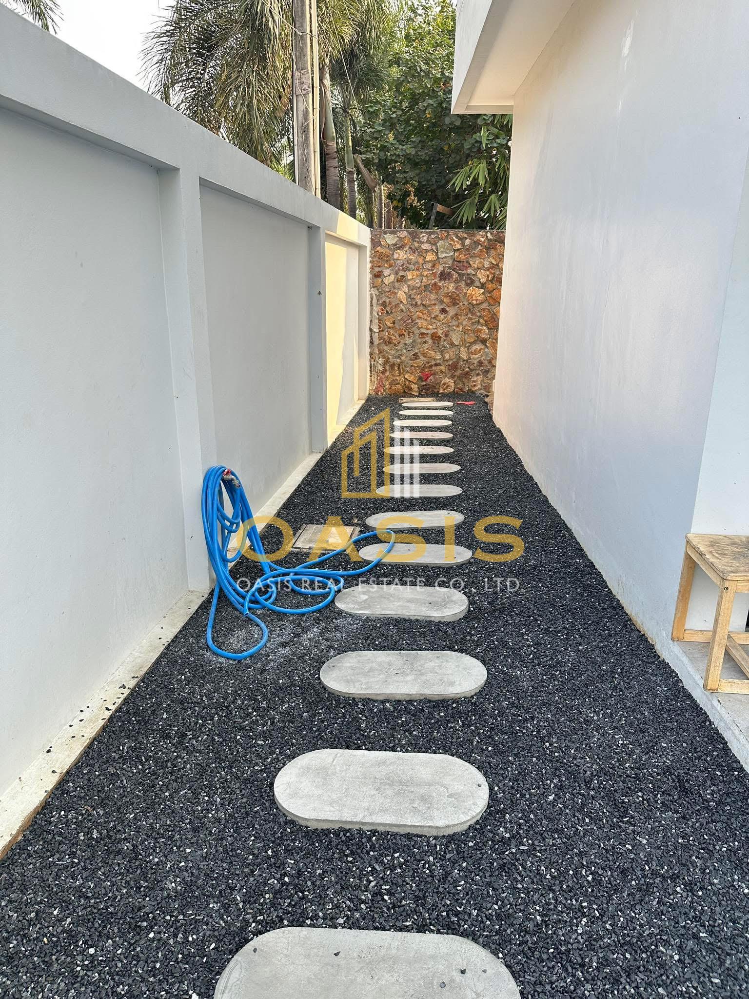 Hivery Pool Villa – 2-Story Home for Rent