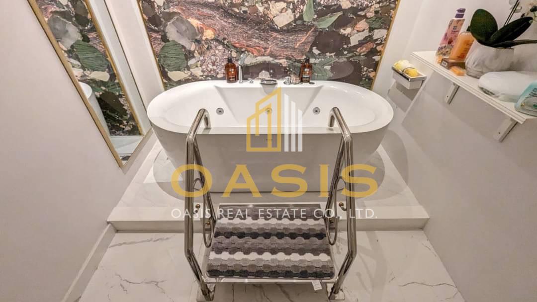 Luxury 2-Bedroom Condo with 180-Degree Sea View in Wongamat