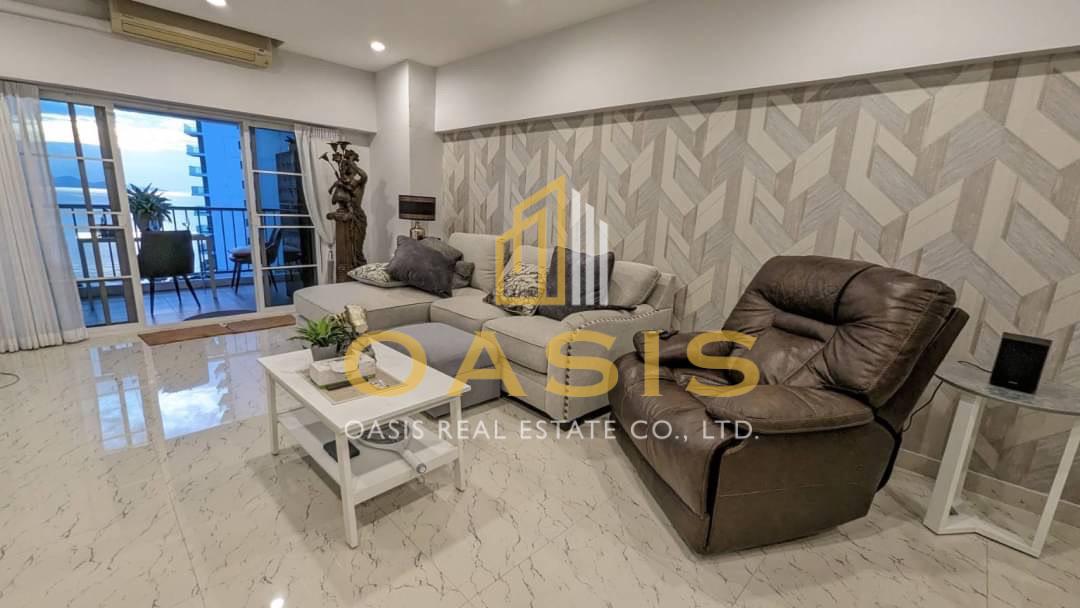 Luxury 2-Bedroom Condo with 180-Degree Sea View in Wongamat