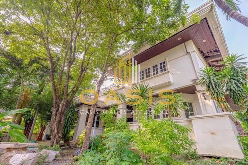 Exclusive Investment Opportunity – Large Land Plot with Development Potential