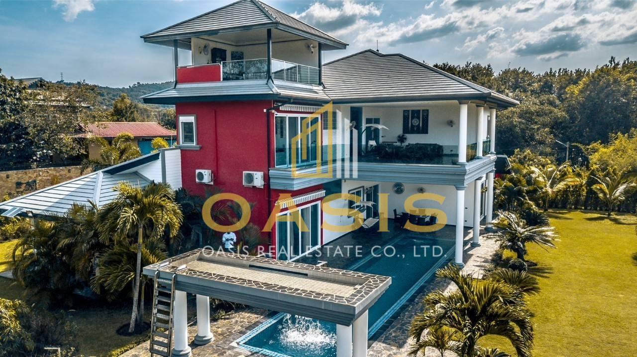 Ultra-Luxury Villa with Sea View – Now 28,775,000 THB!