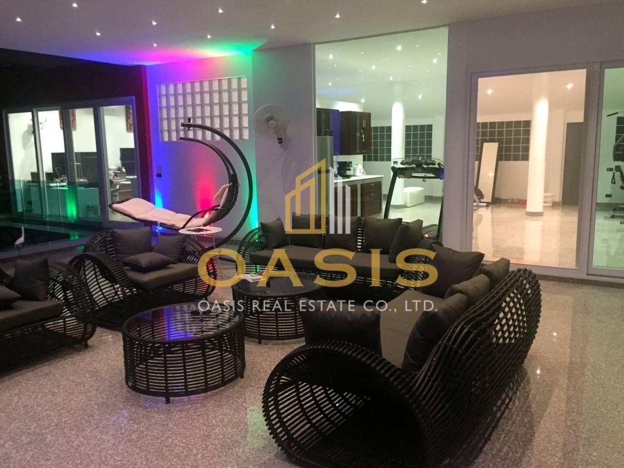 Ultra-Luxury Villa with Sea View – Now 28,775,000 THB!