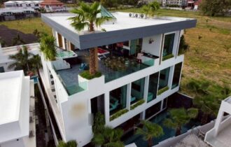 luxury 10 bedroom With pool villa for RENT /SALE !!! luxury 10 bedroom With pool villa for RENT /SALE !!!