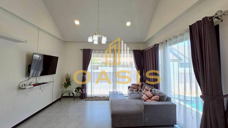 beautiful Pool villa in Huay yai For rent!!!