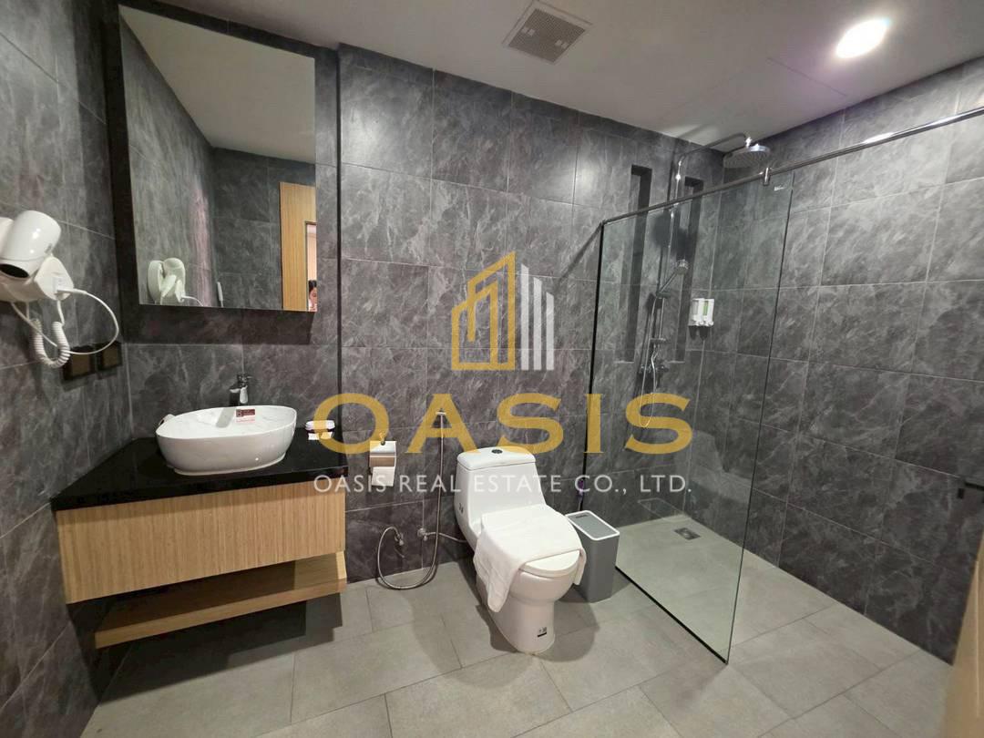 Spacious Guest House for Rent – Prime Location Near the Beach (Pratumnak)