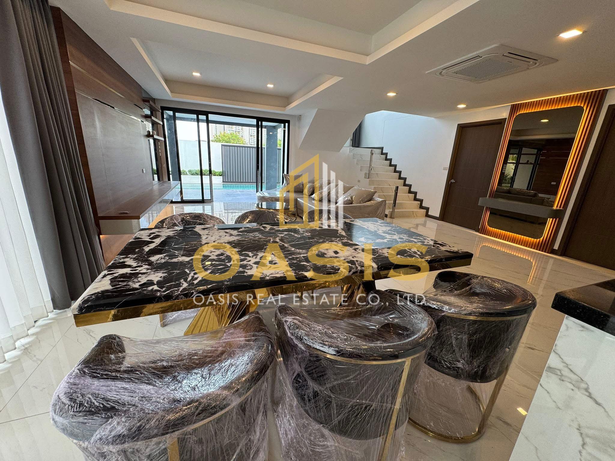 Luxury Pool Villa in Jomtien Beach