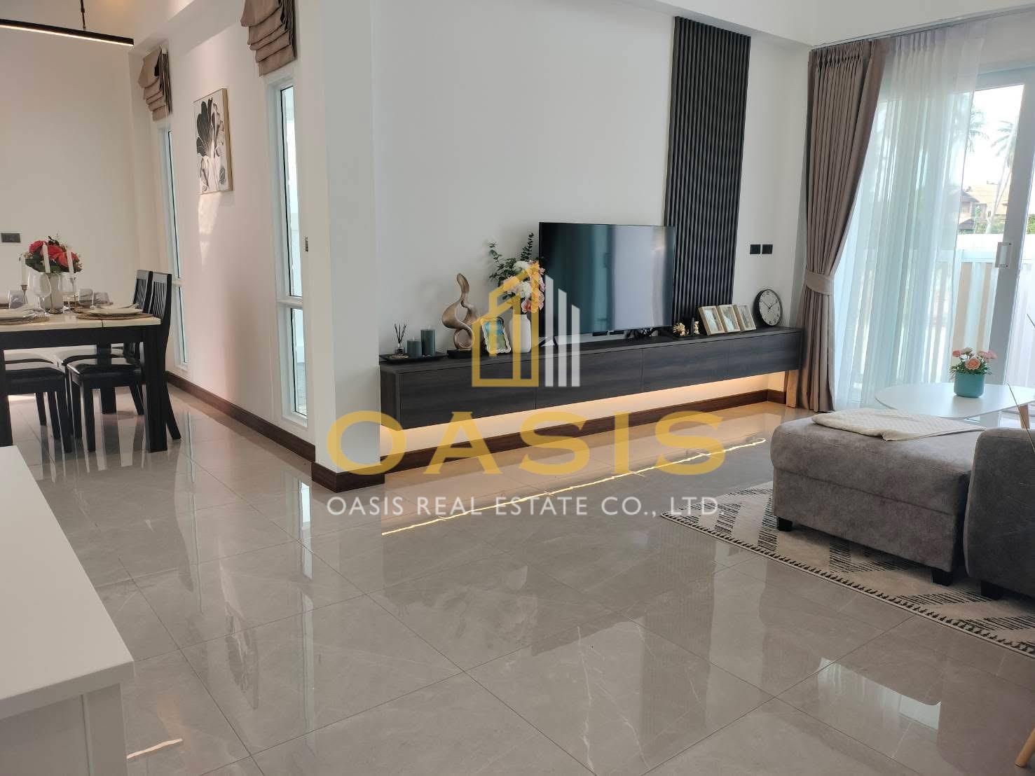 Beautiful detached house in Thanakorn Village