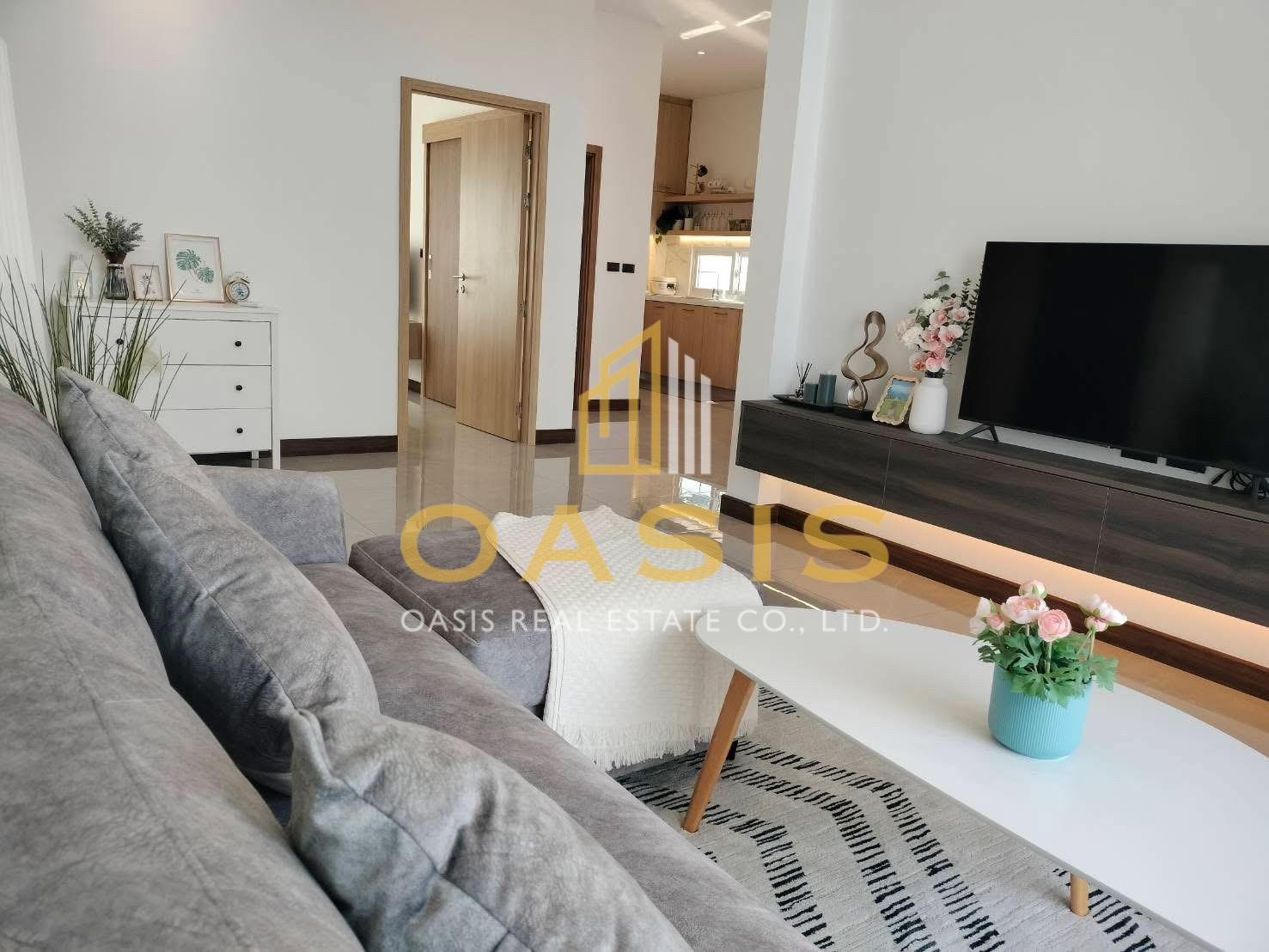 Beautiful detached house in Thanakorn Village